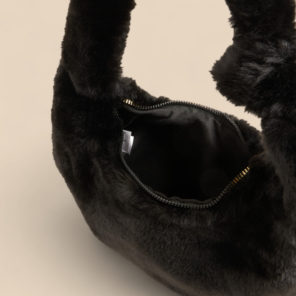 Max Dubai Plush Shoulder Bag with Handle and Zip Closure